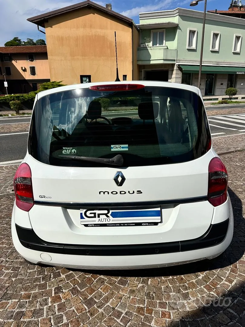 Renault Modus 2013 photo 5