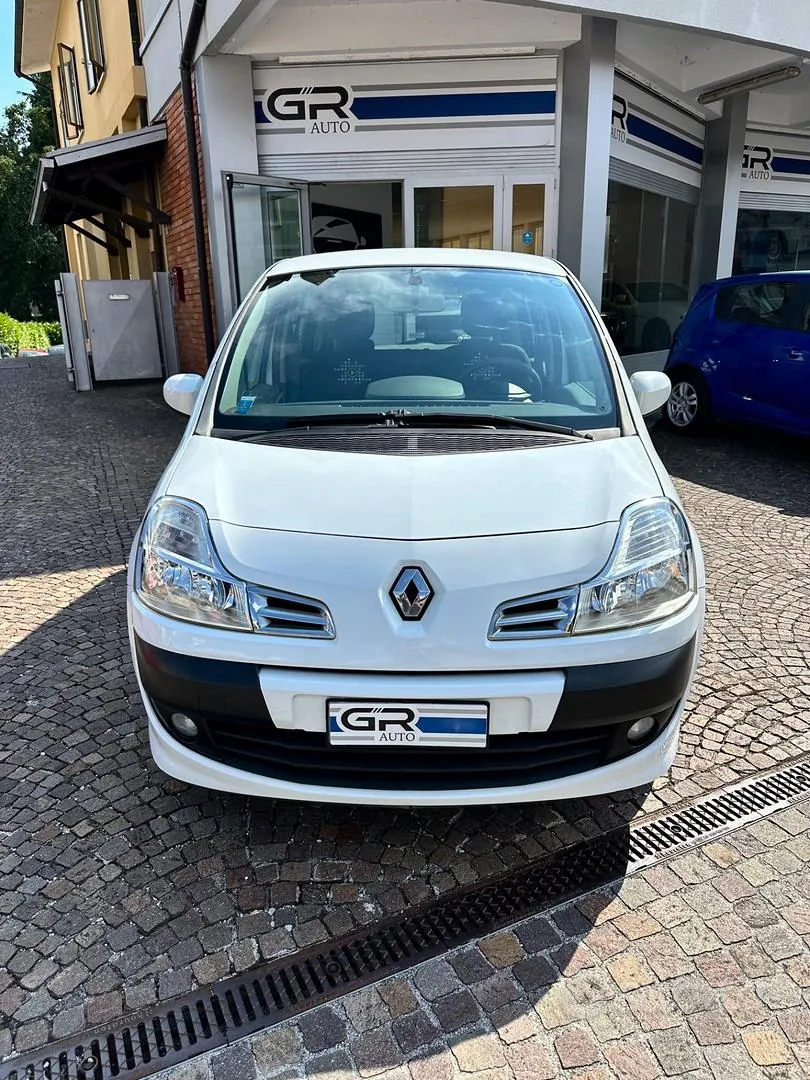 Renault Modus 2013 photo 2