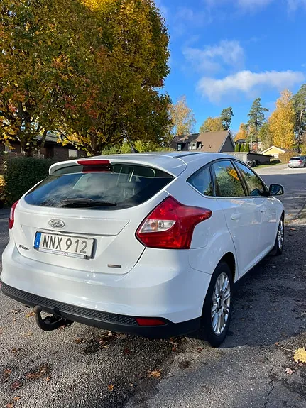 Ford Focus 2012 photo 4