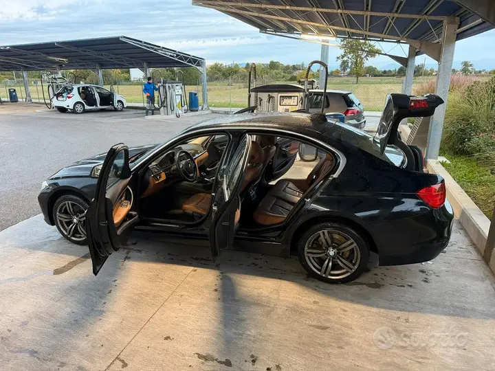 BMW F30 2012 photo 3