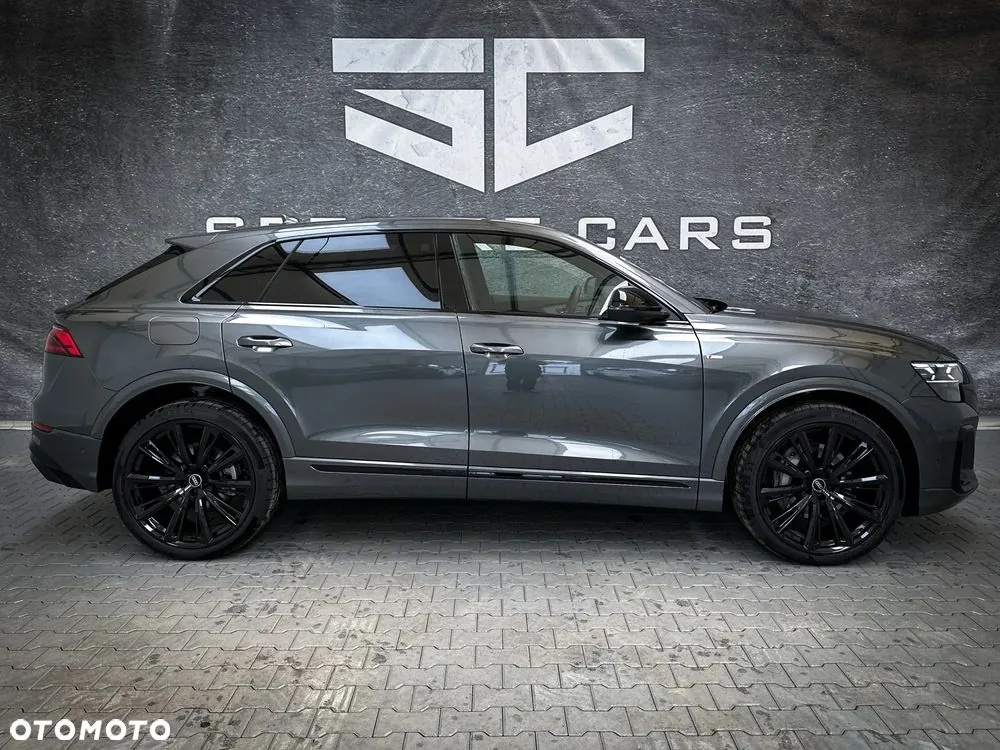 Audi Q8 2025 photo 4
