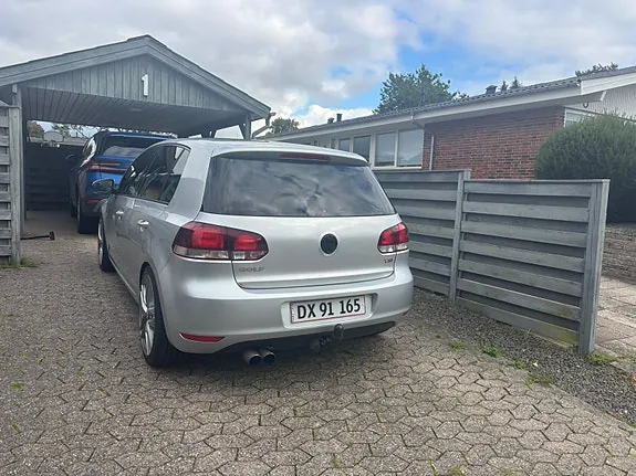 Volkswagen Golf Vi 2009 photo 3