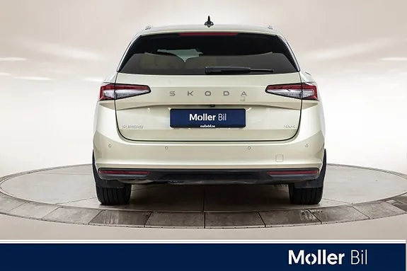 Skoda Superb 2024 photo 4