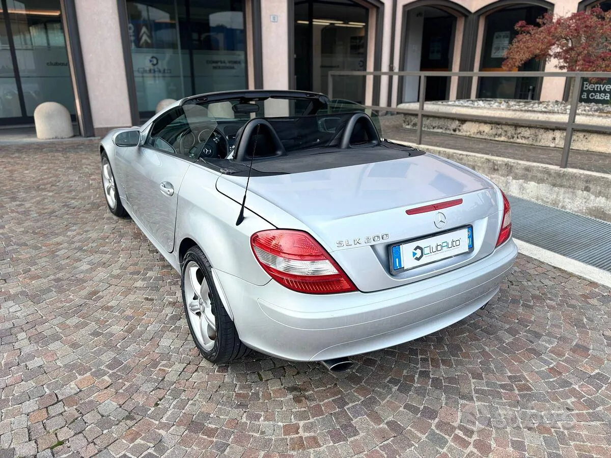 Mercedes-Benz Slk 2004 photo 2