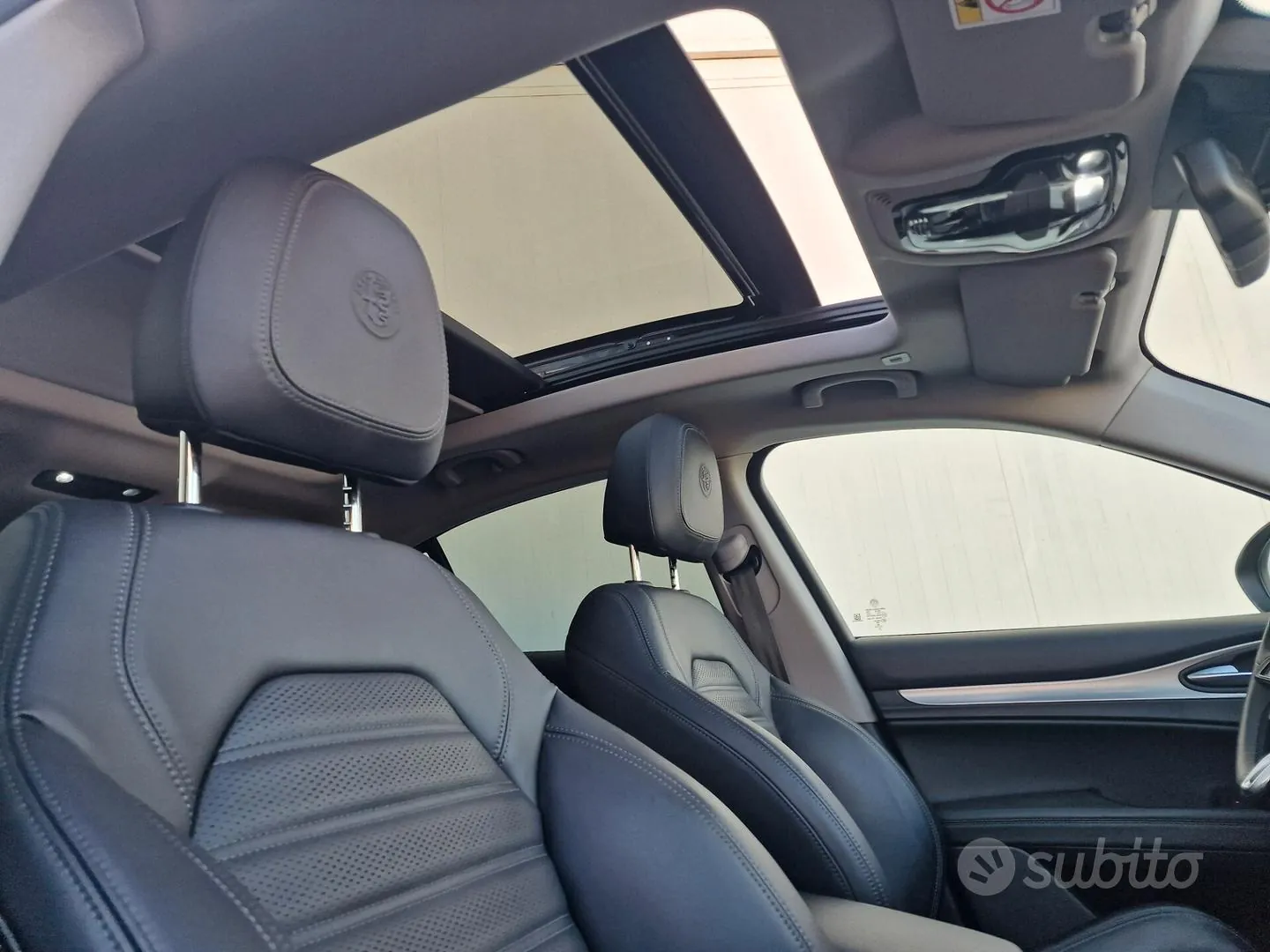 Alfa Romeo Stelvio 2020 photo 2