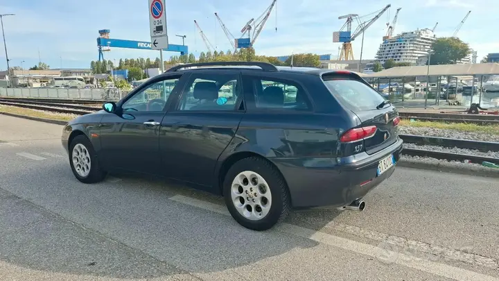 Alfa Romeo 156 2002 photo 3