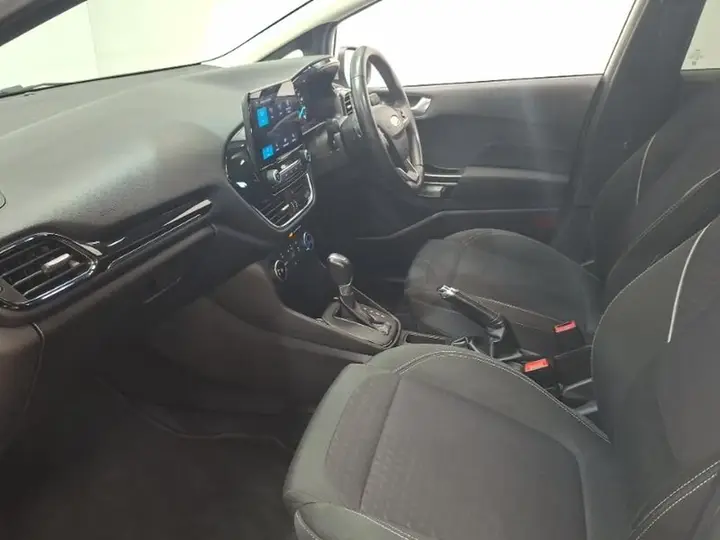 Ford Fiesta 2018 photo 5