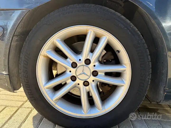 Mercedes-Benz C 220 Cdi 2002 photo 4