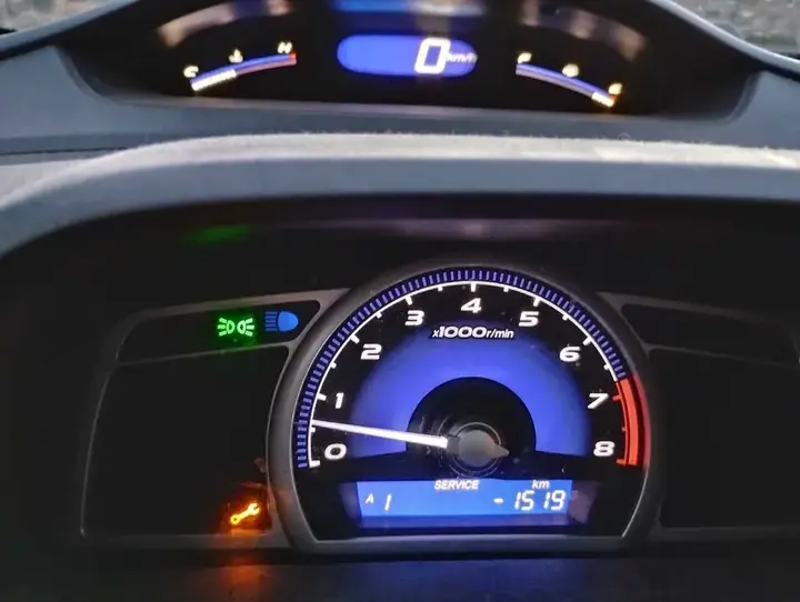 Honda Civic 2010 photo 2