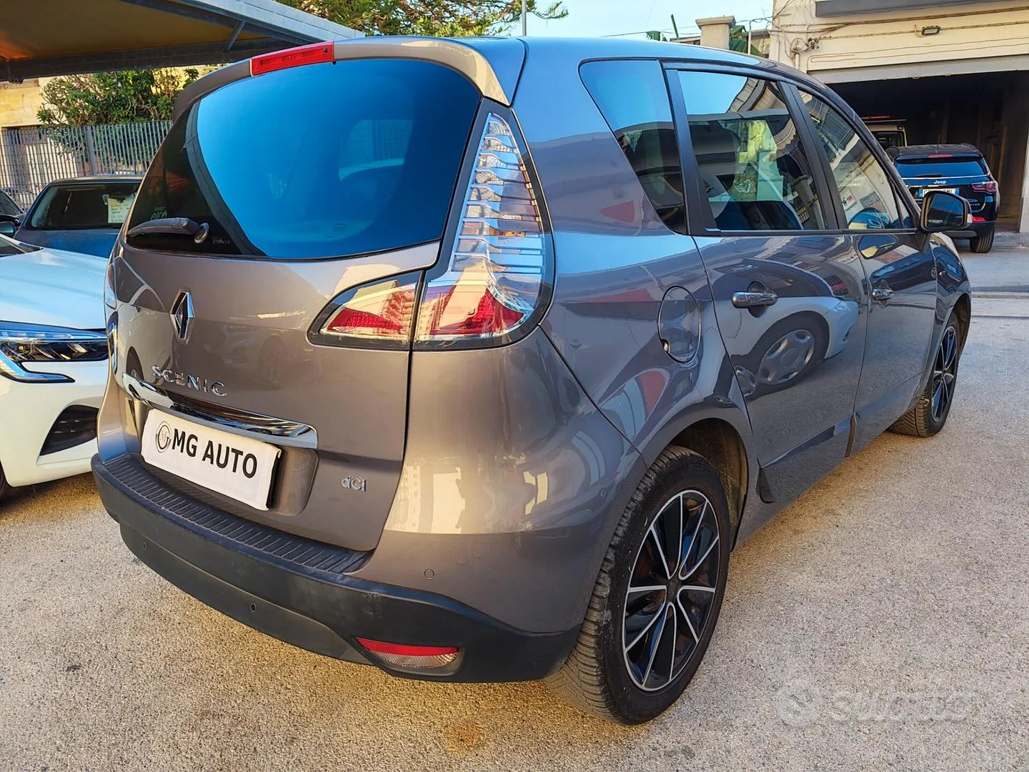 Renault Scenic 2016 photo 4