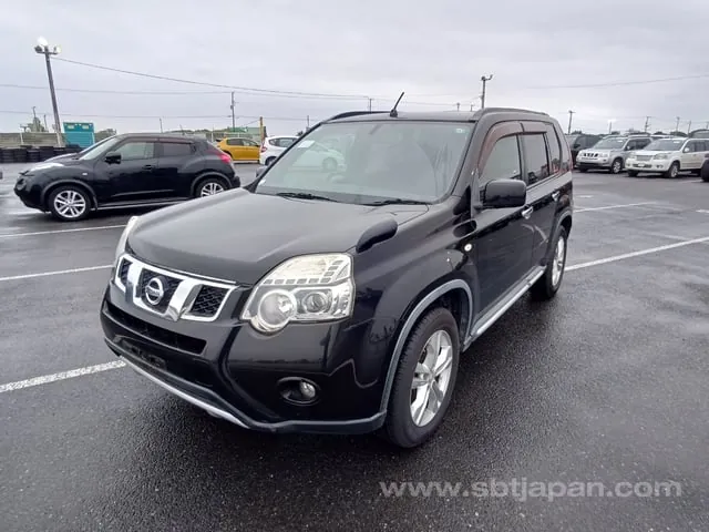 Nissan X-Trail 2012 photo 2