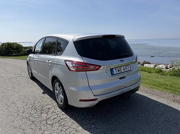 Ford S-Max 2016 photo 3