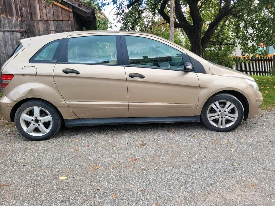 Mercedes-Benz B-Class