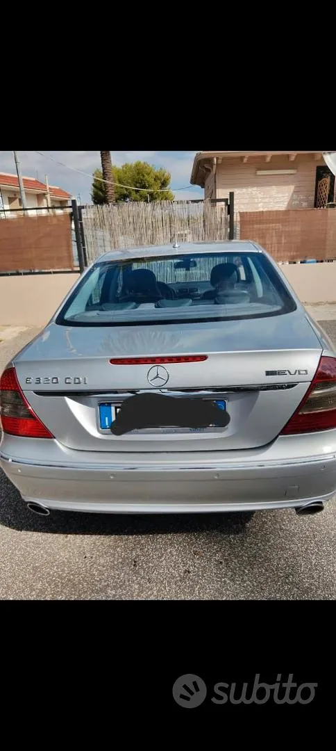 Mercedes-Benz E-Class 2007 photo 2