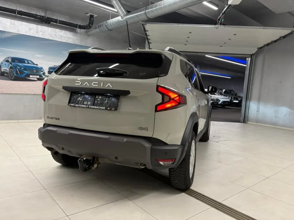 Dacia Duster 2024 photo 3