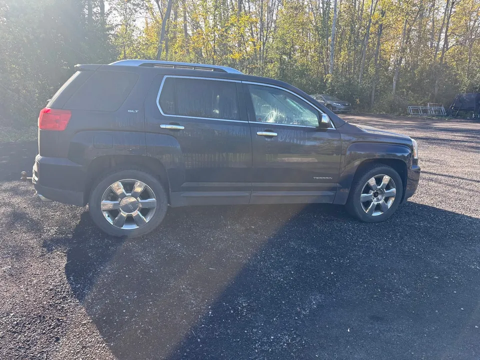 GMC Terrain 2016 photo 2