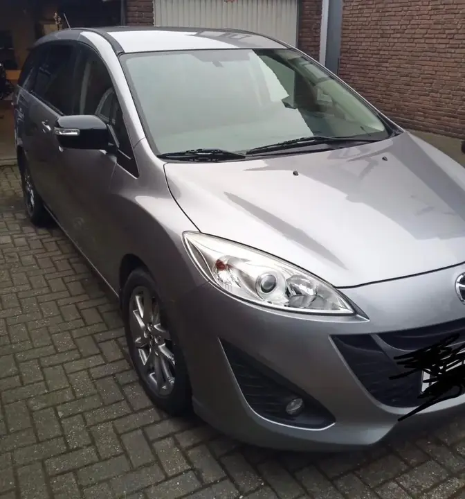 Mazda Mazda 5