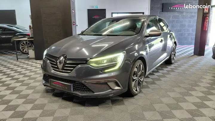 Renault Megane 2018 photo 3