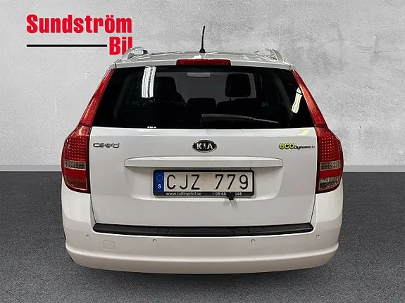 Kia Ceed 2010 photo 5