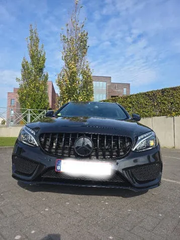 Mercedes-Benz C200