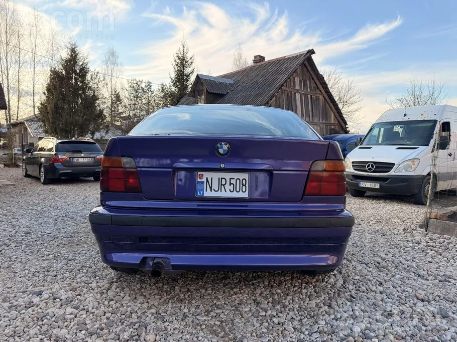 BMW 316 1995 photo 4