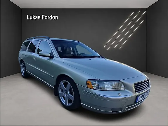 Volvo V70 2006 photo 2
