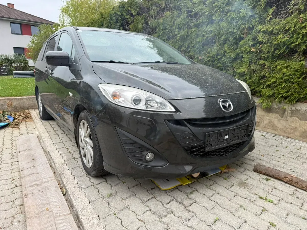 Mazda Mazda5