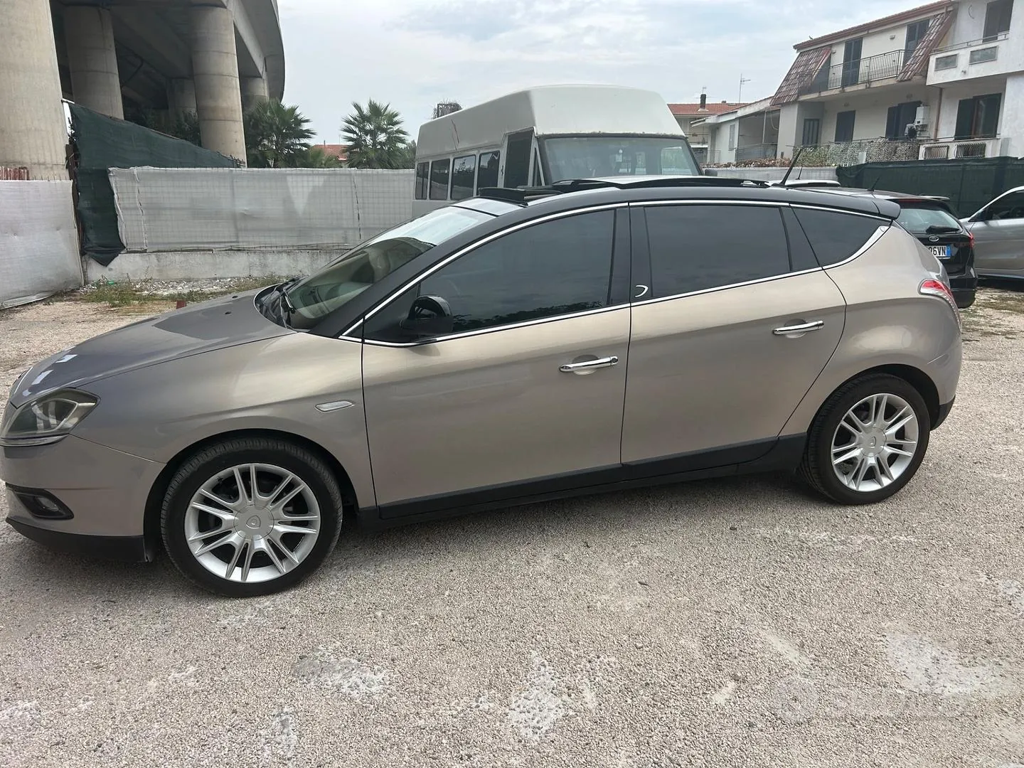 Lancia Delta 2011 photo 3