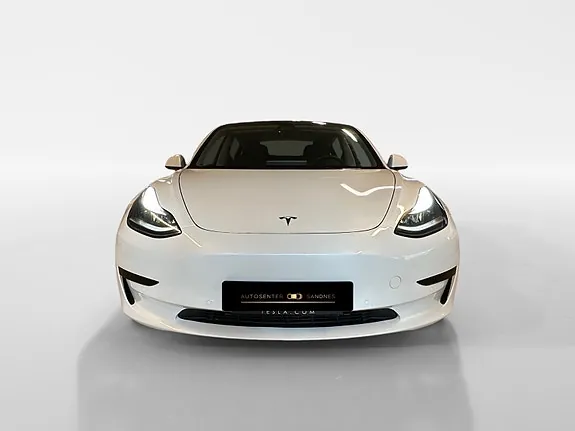 Tesla Model 3 2022 photo 2