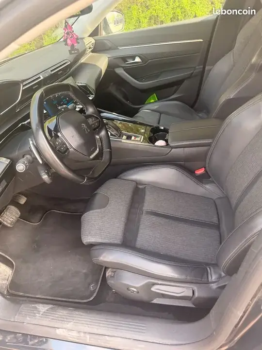 Peugeot 508 2018 photo 2