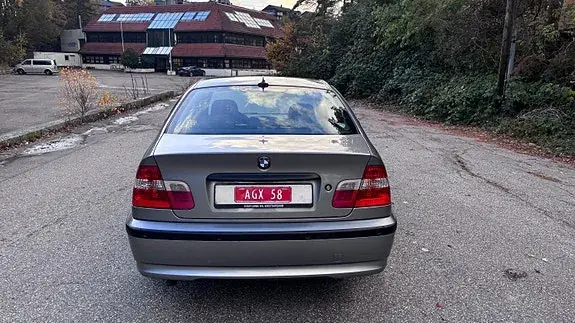 BMW 320D 2004 photo 4
