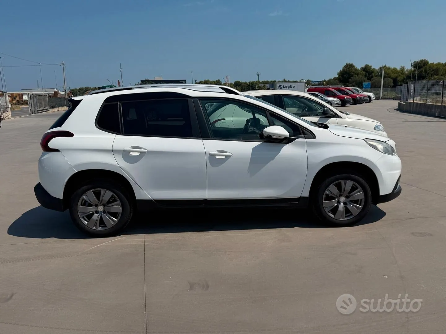 Peugeot 2008 2017 photo 3