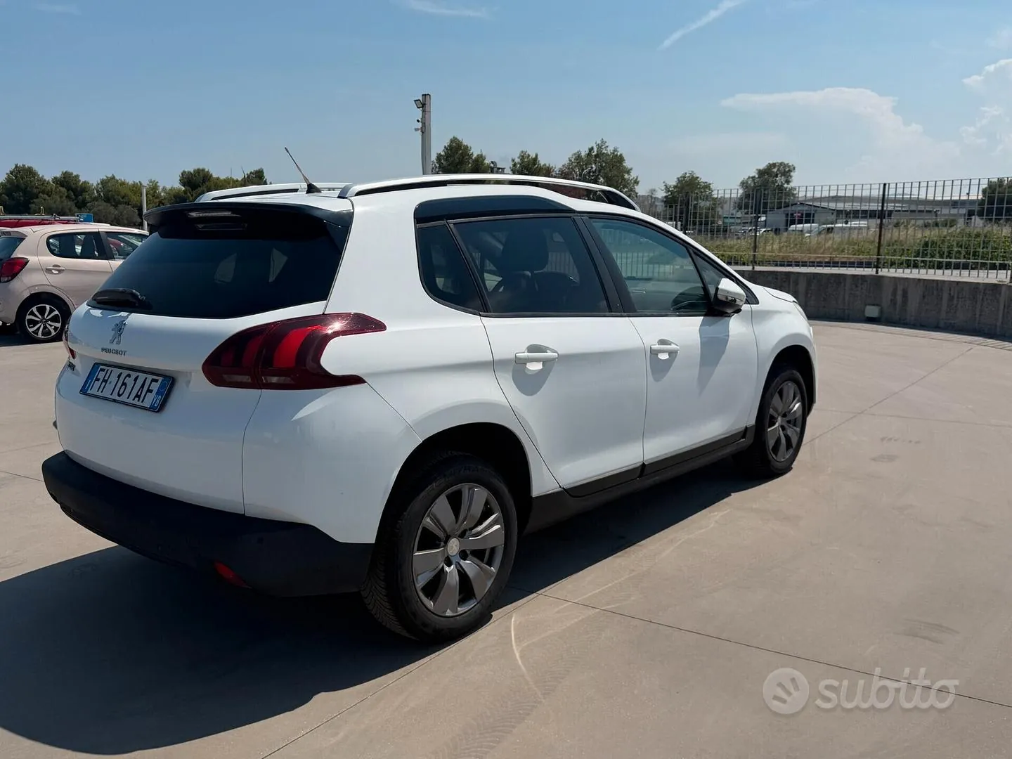 Peugeot 2008 2017 photo 4