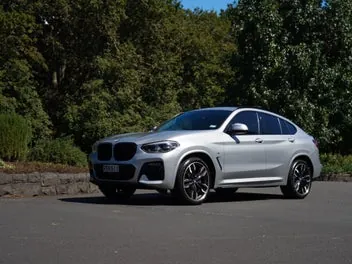 BMW X4 2020 photo 2
