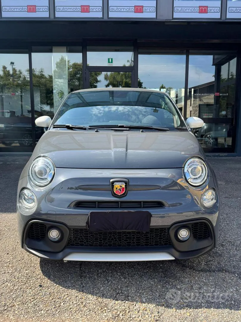 Abarth 595 2020 photo 2