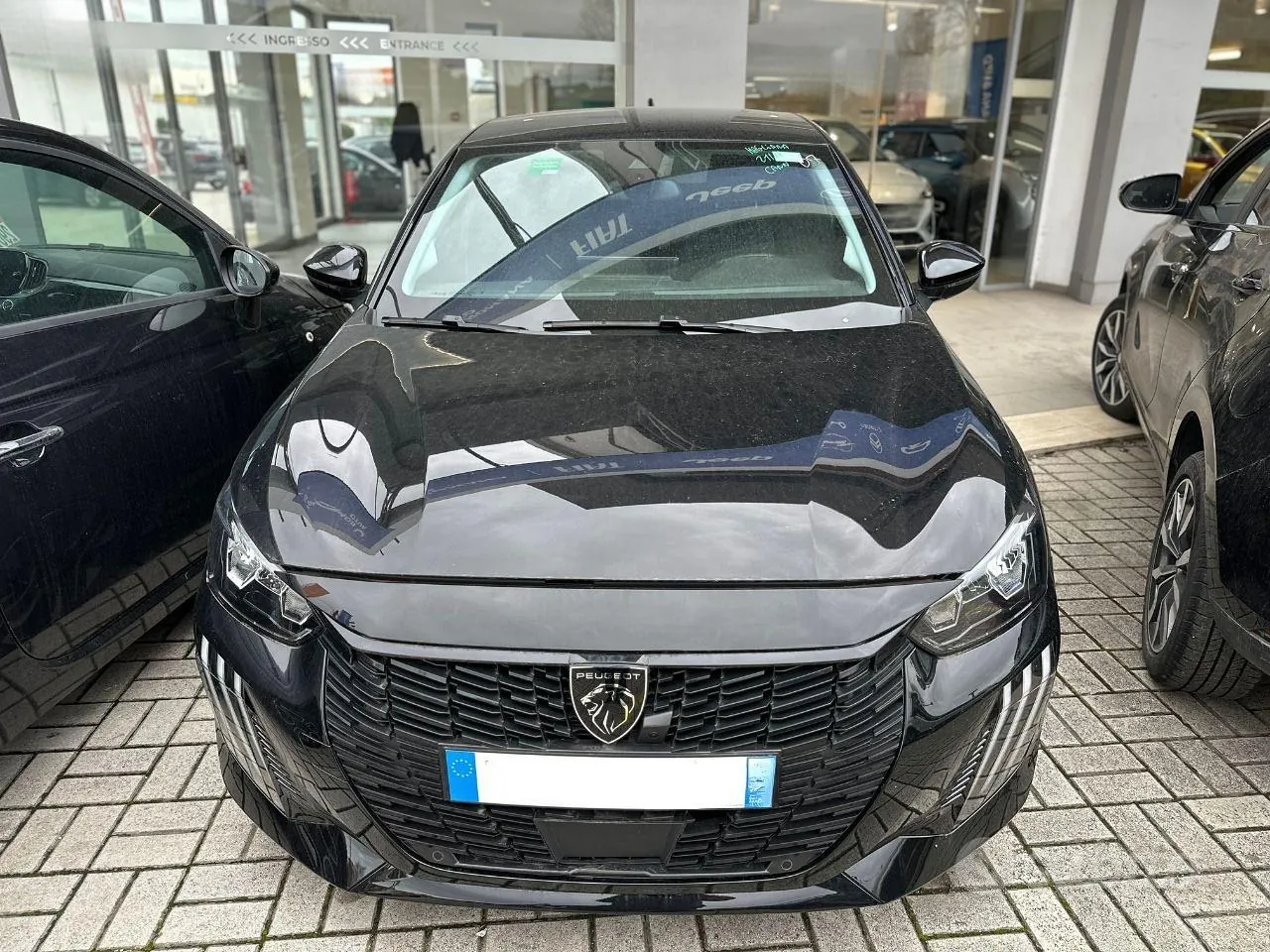 Peugeot 208 2025 photo 2