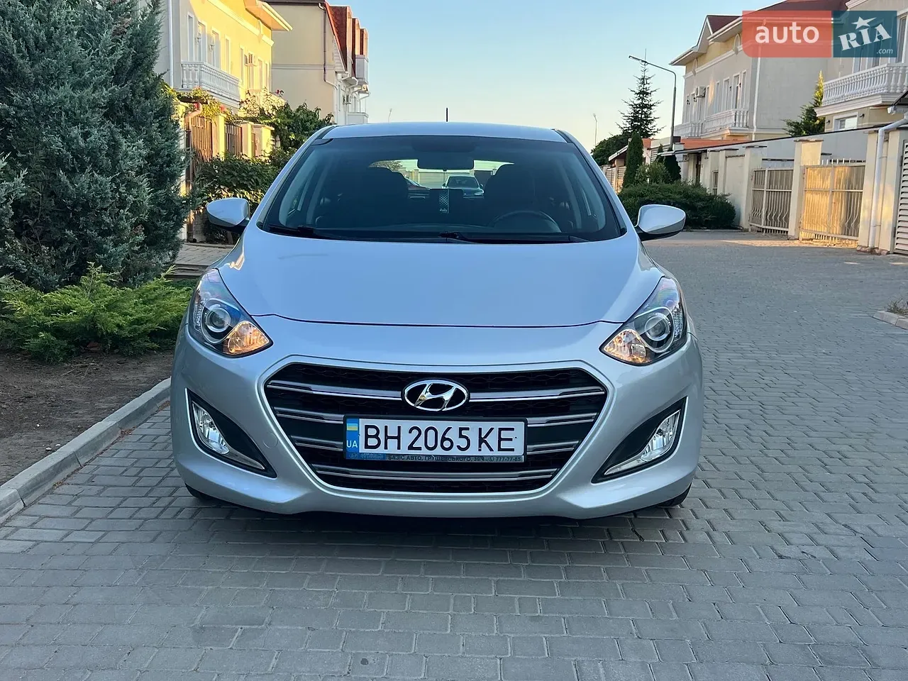 Hyundai Elantra 2016 photo 4