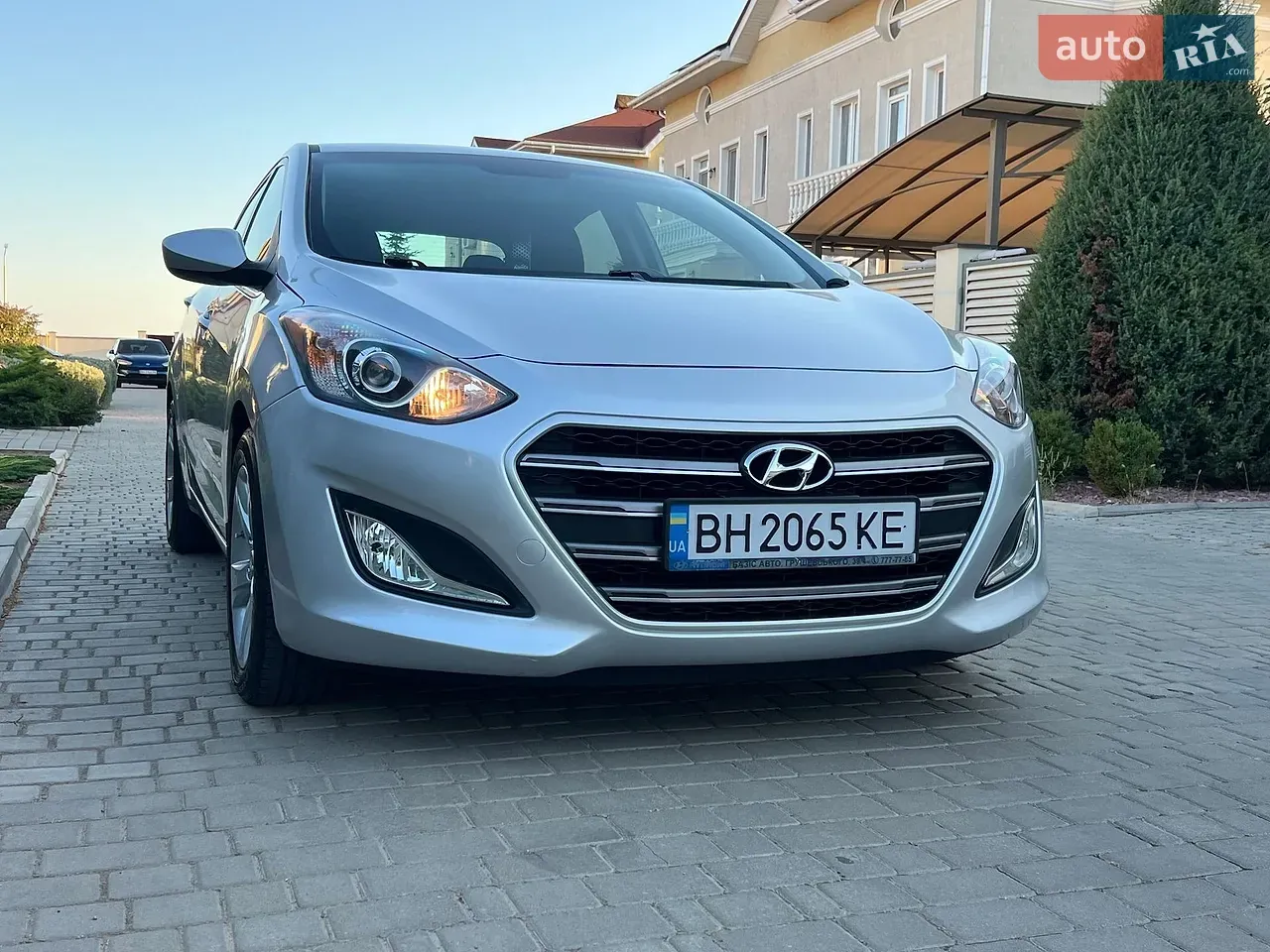 Hyundai Elantra 2016 photo 5