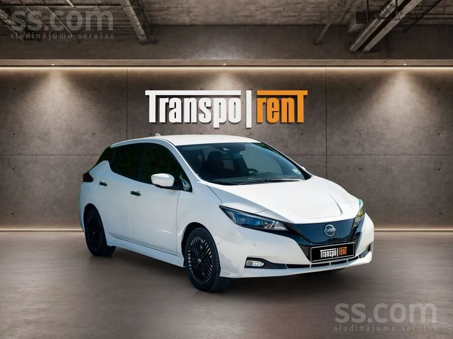 Nissan Leaf 2023 photo 3