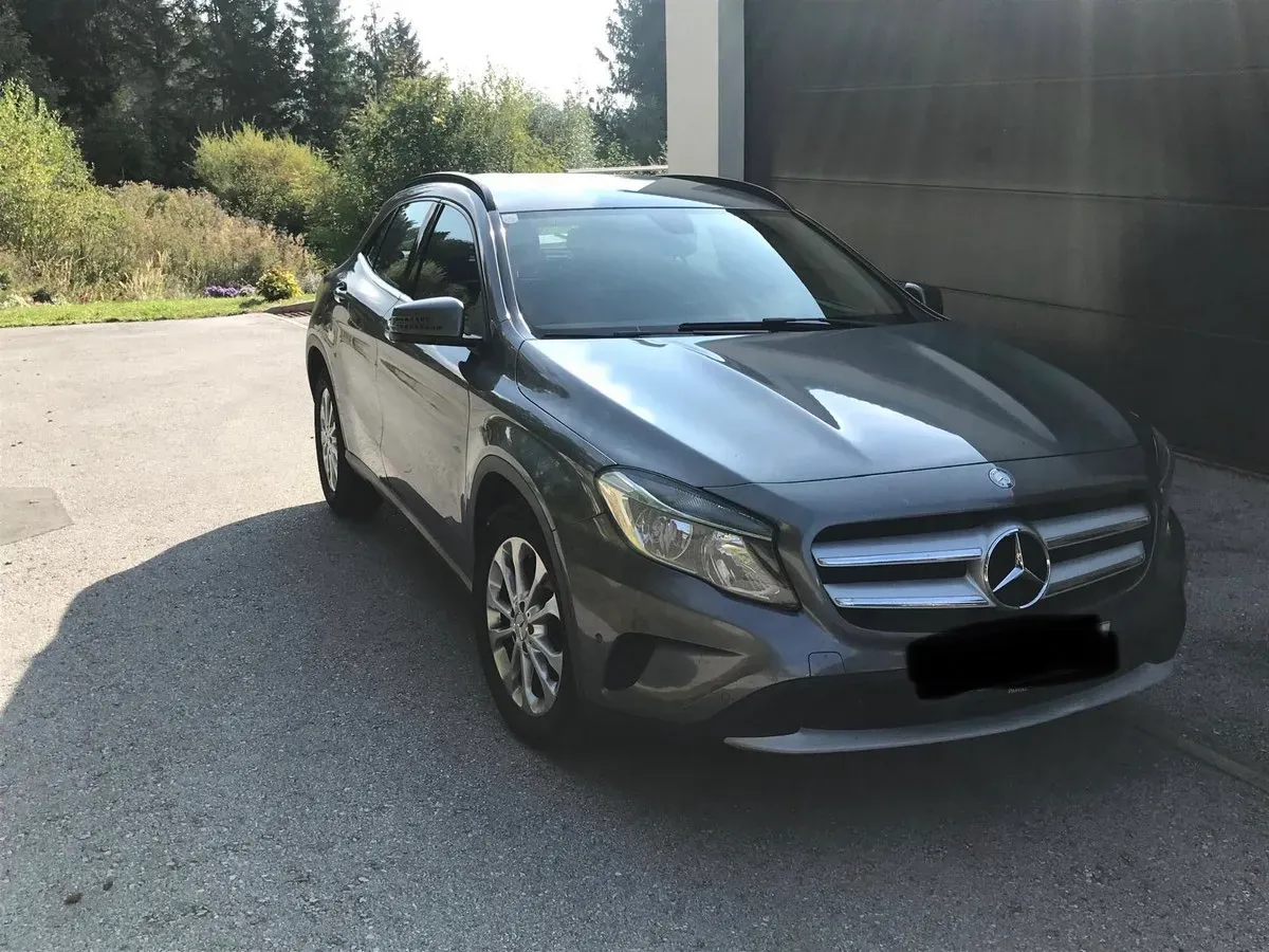 Mercedes-Benz Gla Class 2014 photo 2