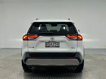 Toyota Rav4 2025 photo 5