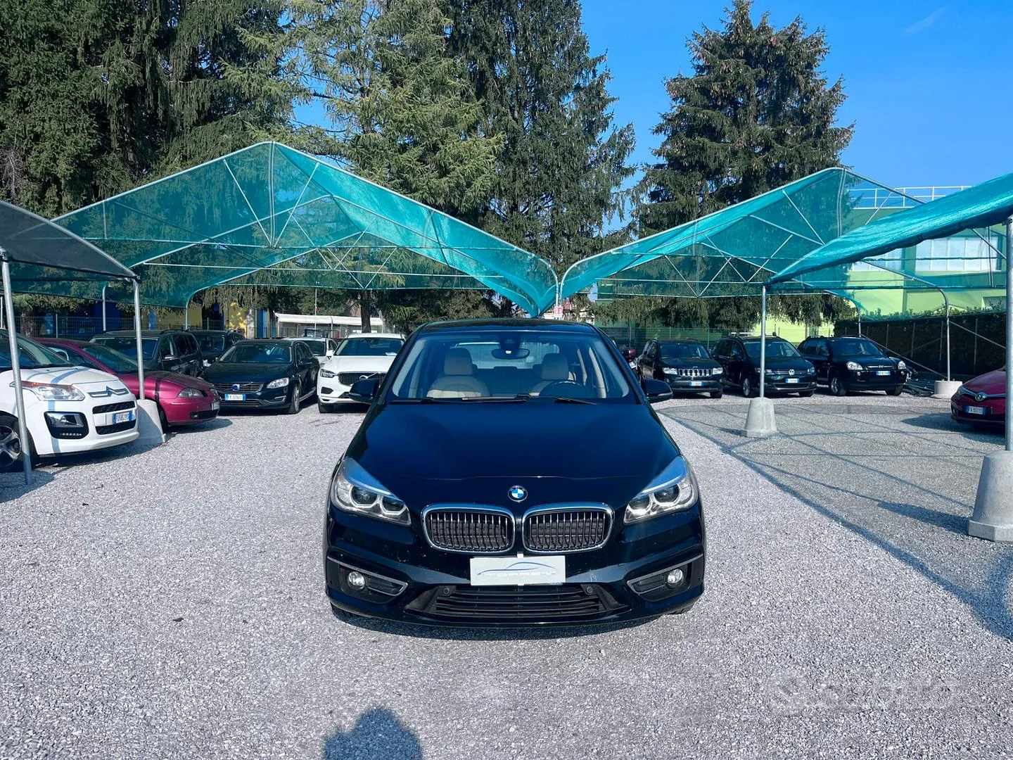 BMW 218 2016 photo 2