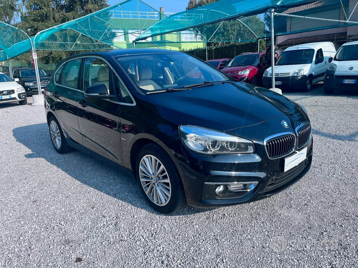 BMW 218 2016 photo 3