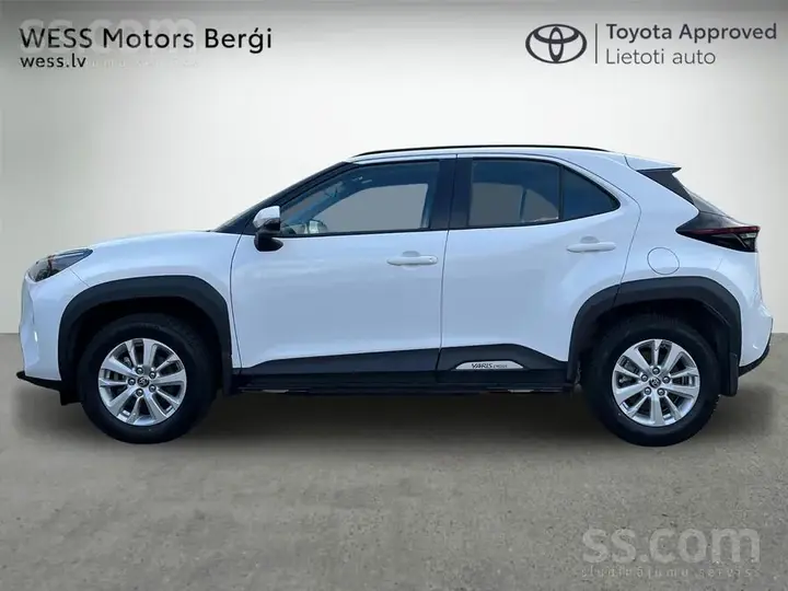 Toyota Yaris Cross 2025 photo 3