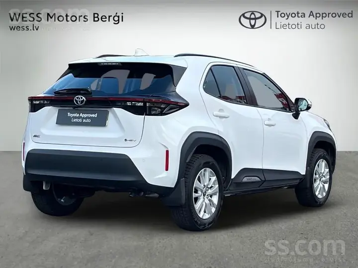Toyota Yaris Cross 2025 photo 2