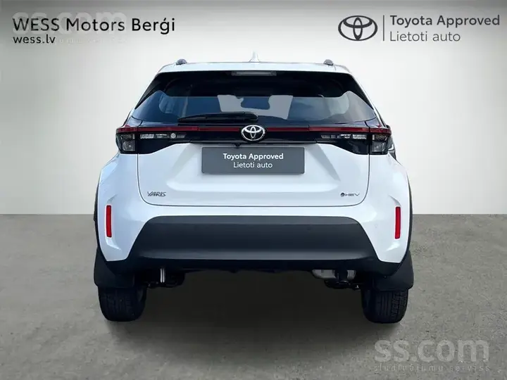 Toyota Yaris Cross 2025 photo 4