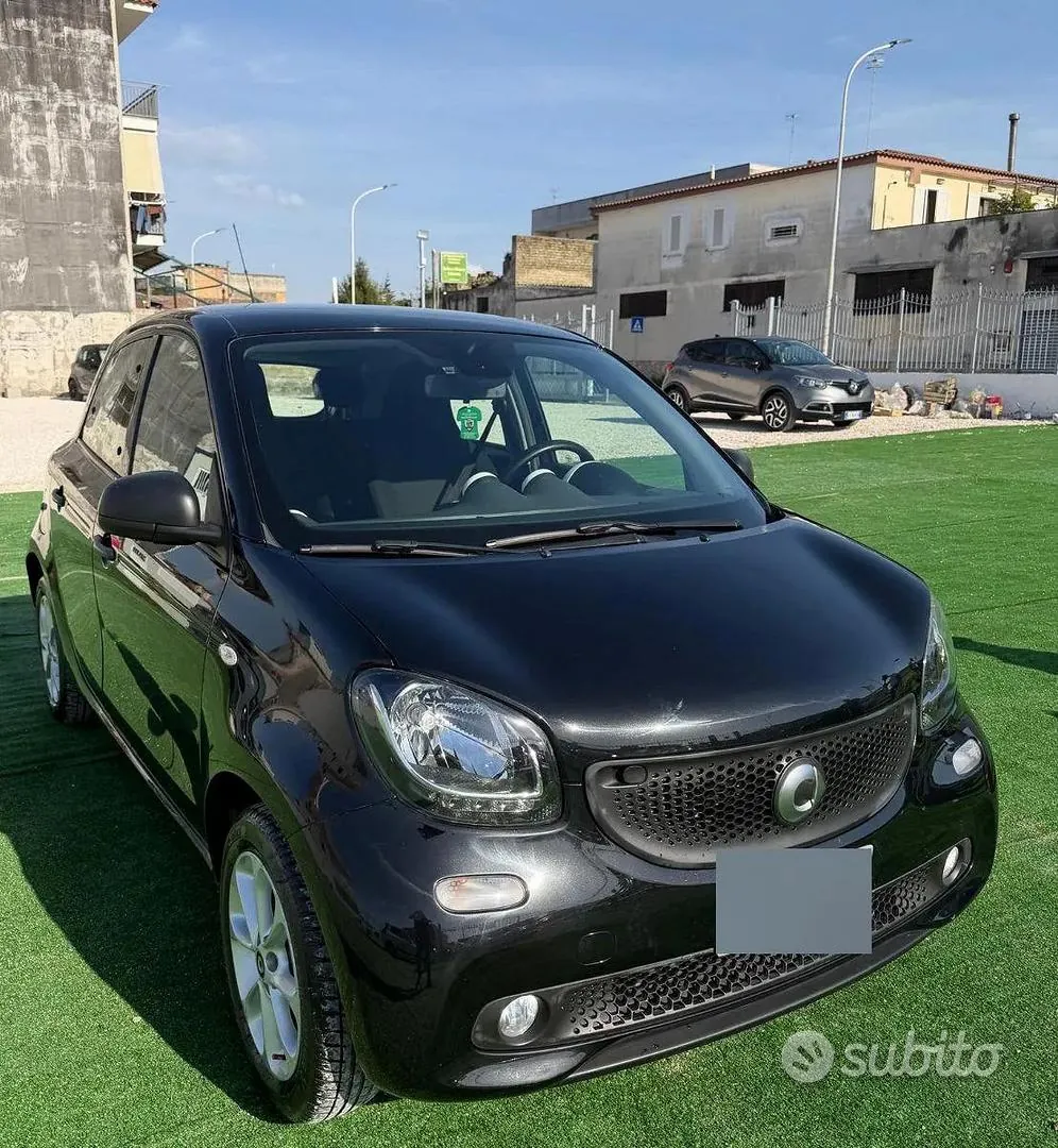 Smart Forfour 2019 photo 2
