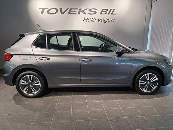 Skoda Fabia 2023 photo 4