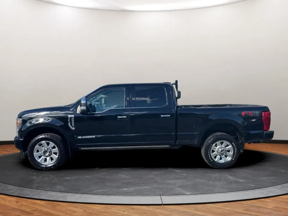 Ford F350 2022 photo 2