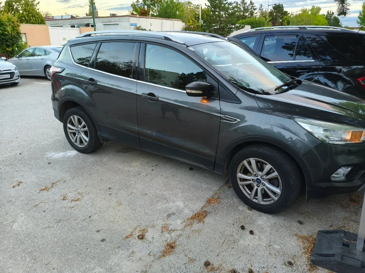 Ford Kuga 2017 photo 2